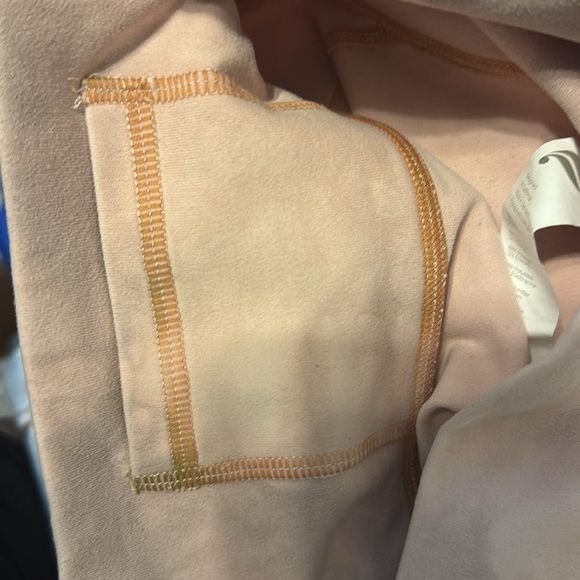 Fabletics Blush Pink Powerhold Leggings - Picture 4 of 9